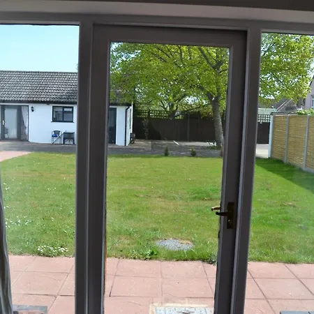Number 4 - Lytton Tree Lodge, Reydon, Southwold Exterior foto