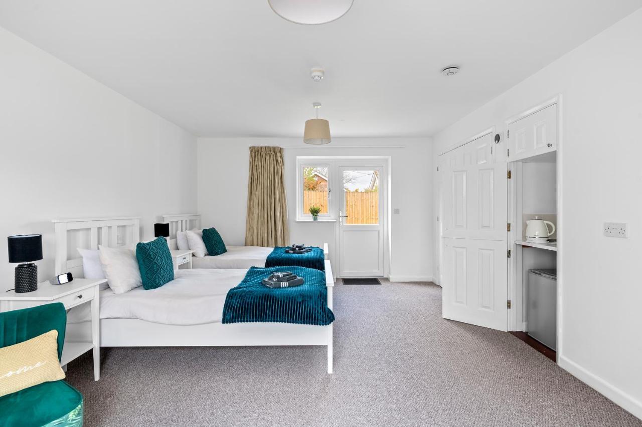 Number 4 - Lytton Tree Lodge, Reydon, Southwold *